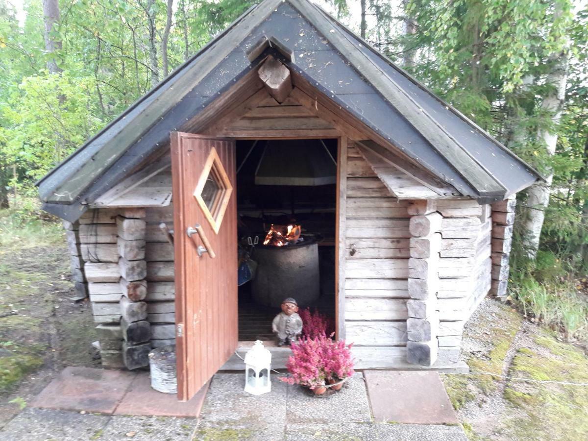 Private Lakeside Holiday Property In Nature Kankaanpaa Exterior photo